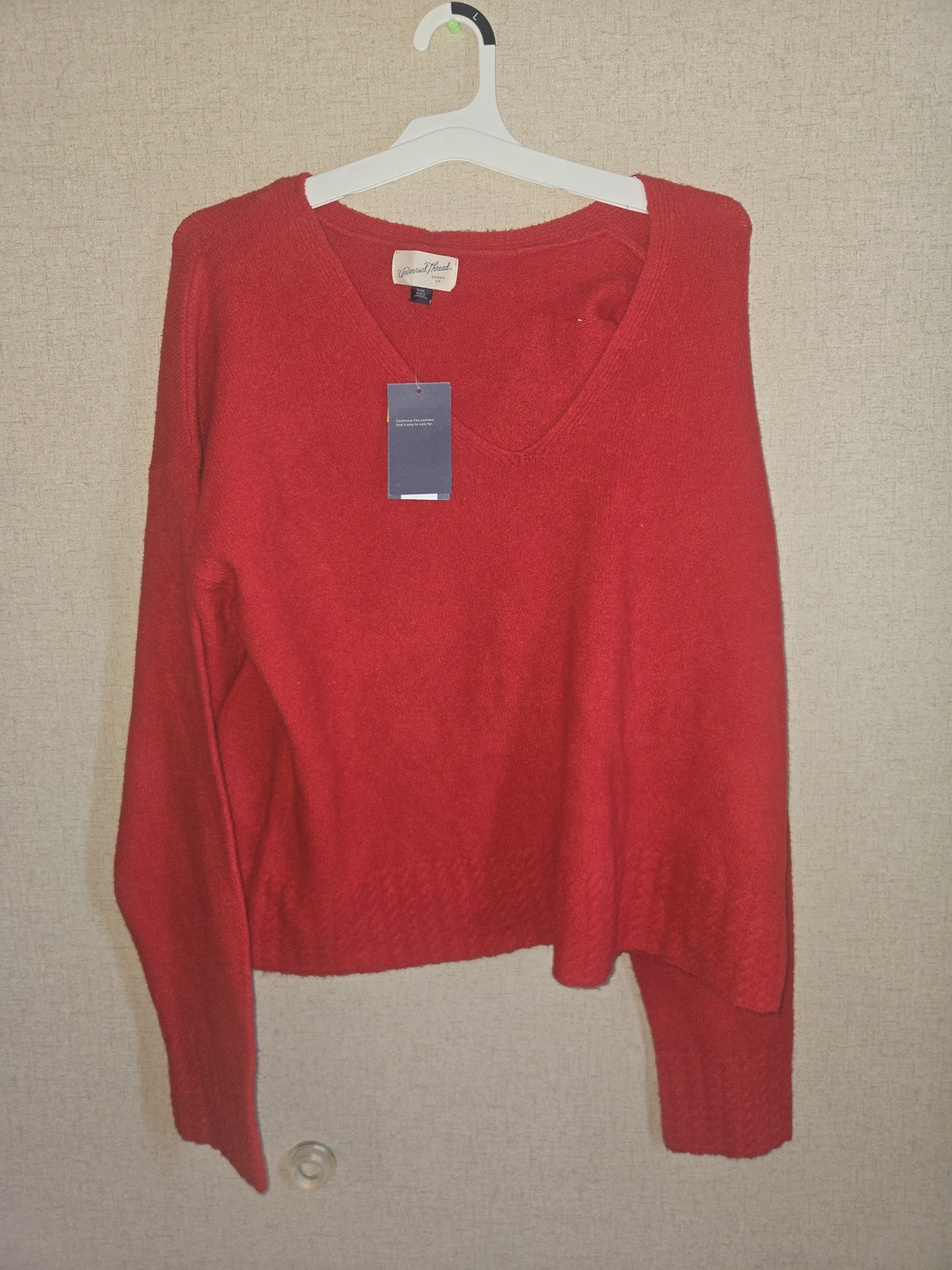 Universal Thread Red V-Neck Sweater 2xl Nwt